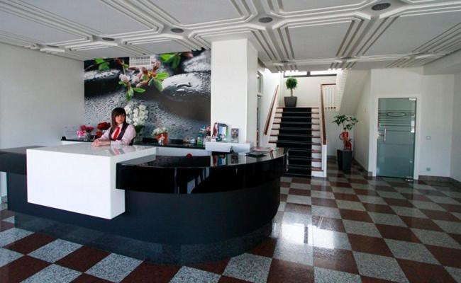 Hotel Adelma Hoznayo Luaran gambar