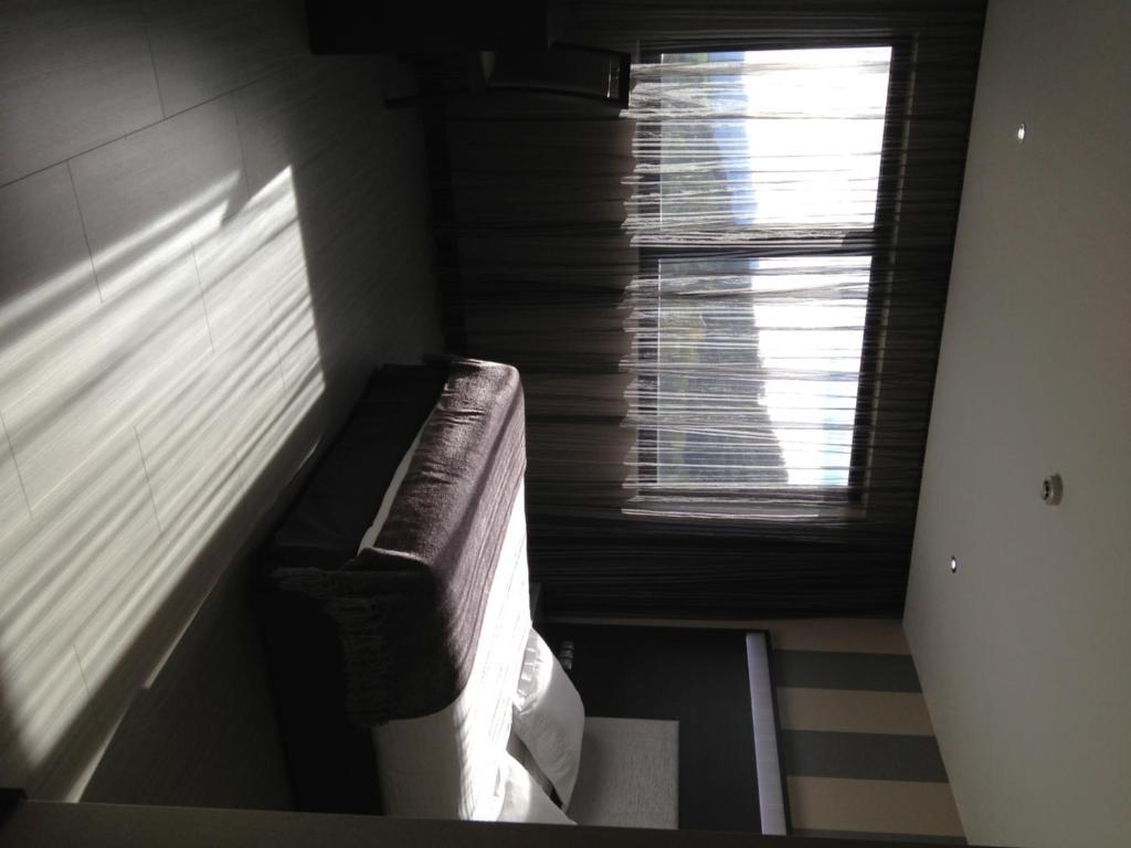 Hotel Adelma Hoznayo Bilik gambar