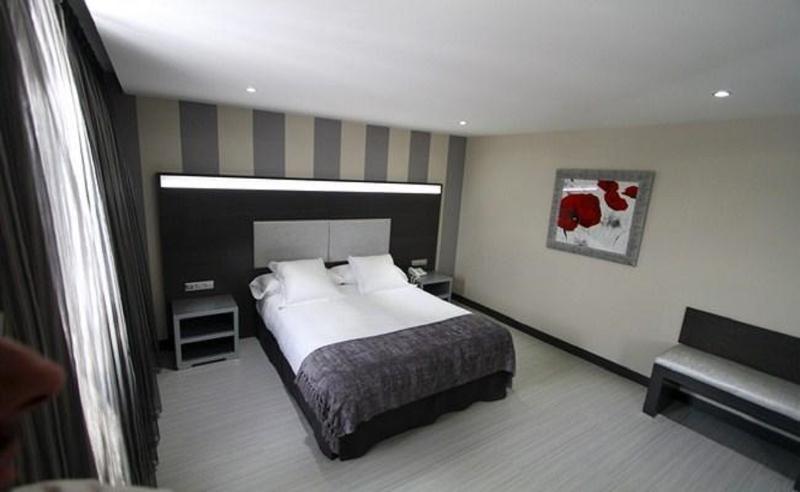 Hotel Adelma Hoznayo Luaran gambar